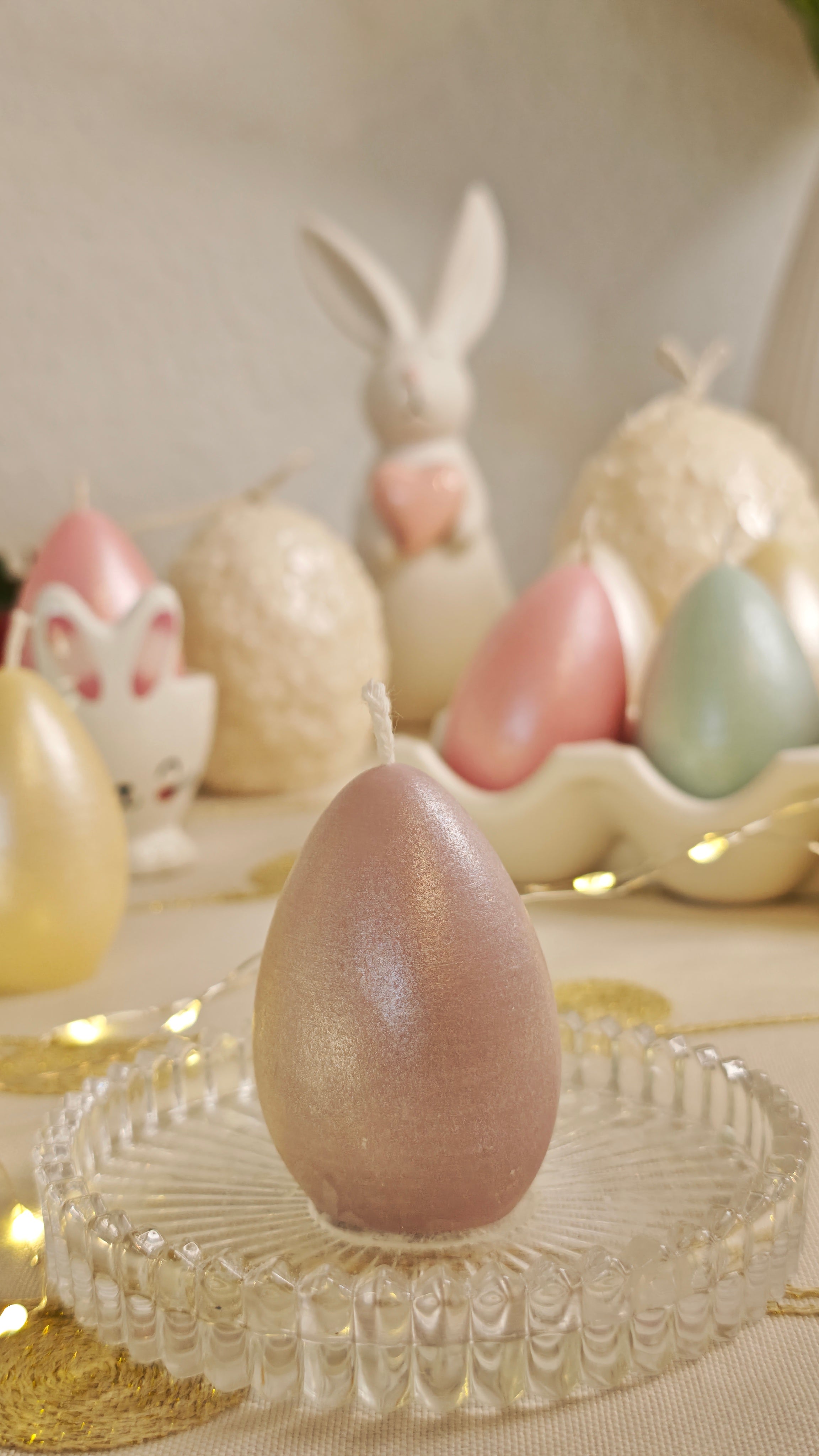 Osterkerze Ei aus Rapswachs handgemachte Kerze Osterdeko