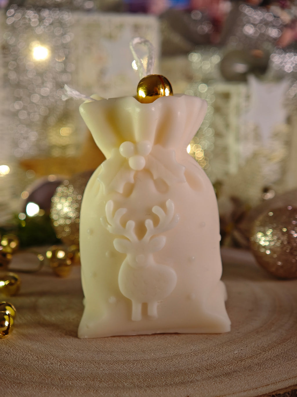 Handgemachte Geschenkbeutel-Kerze – Weihnachtsedition (vegan & nachhaltig)